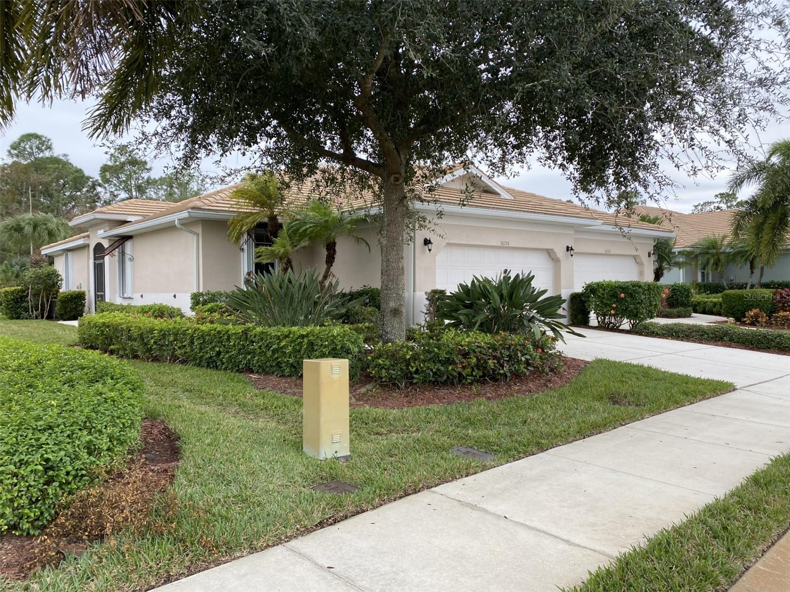 10726 CETRELLA DR