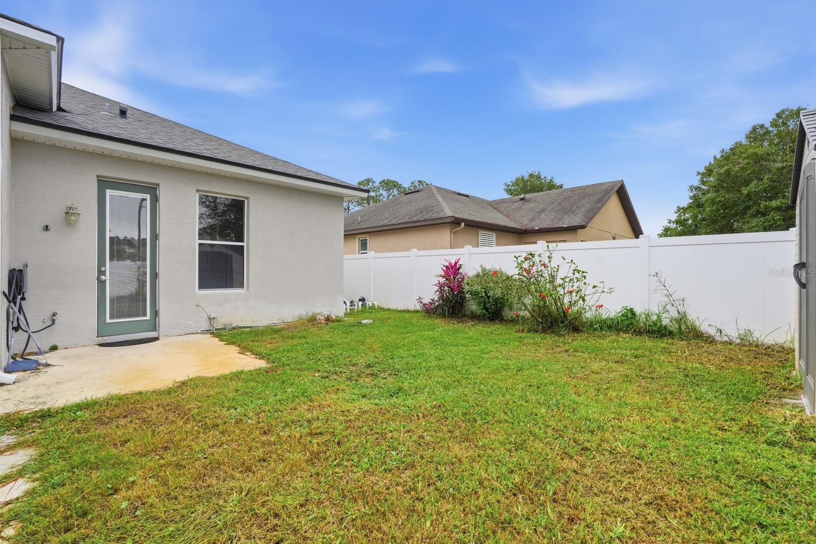 14 Easterly Pl Property Photo 49