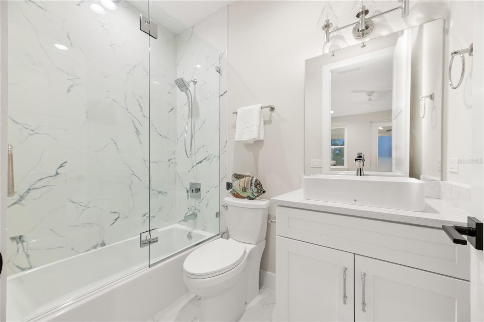 2549 Palm Ave Property Photo 46