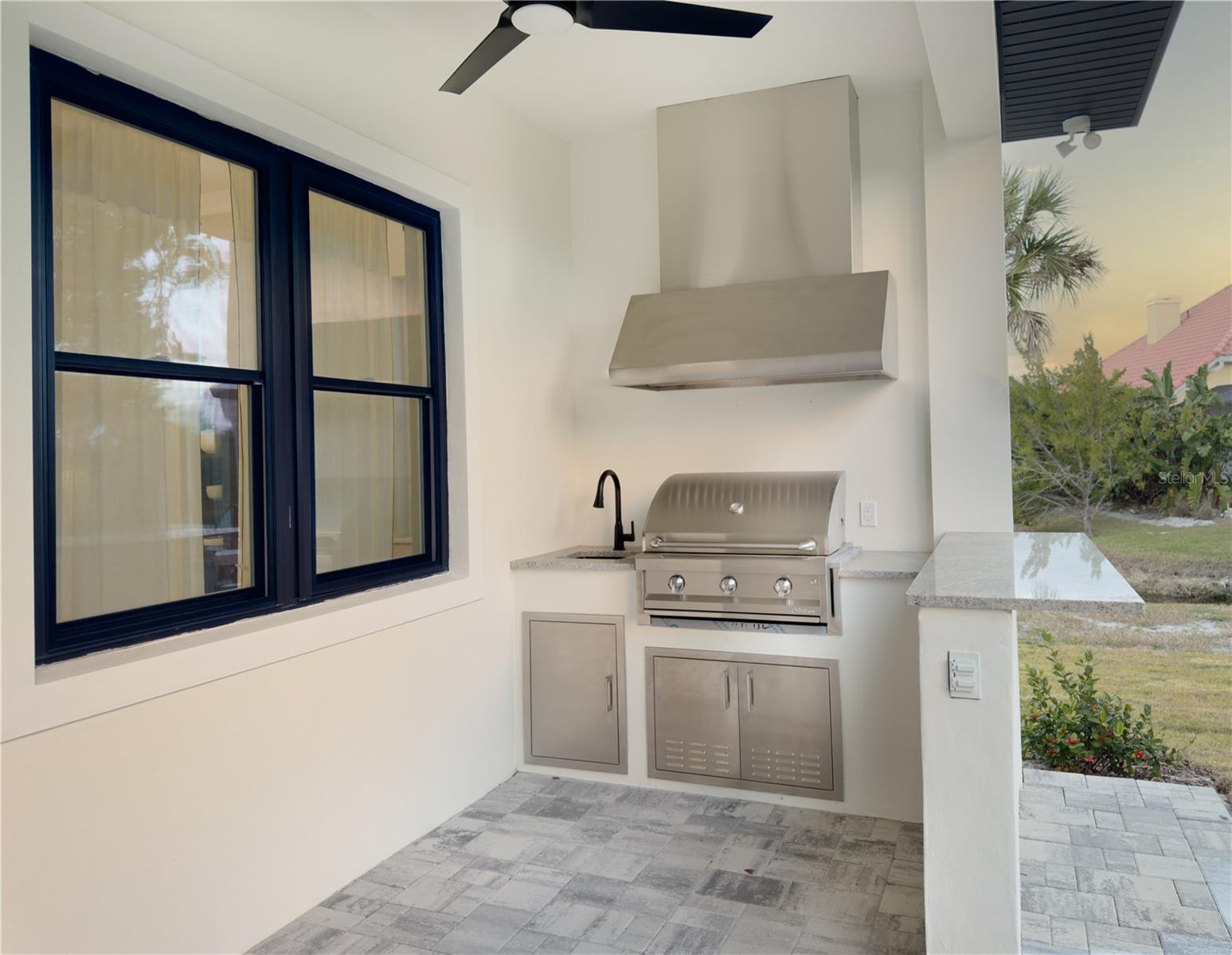 2549 Palm Ave Property Photo 62
