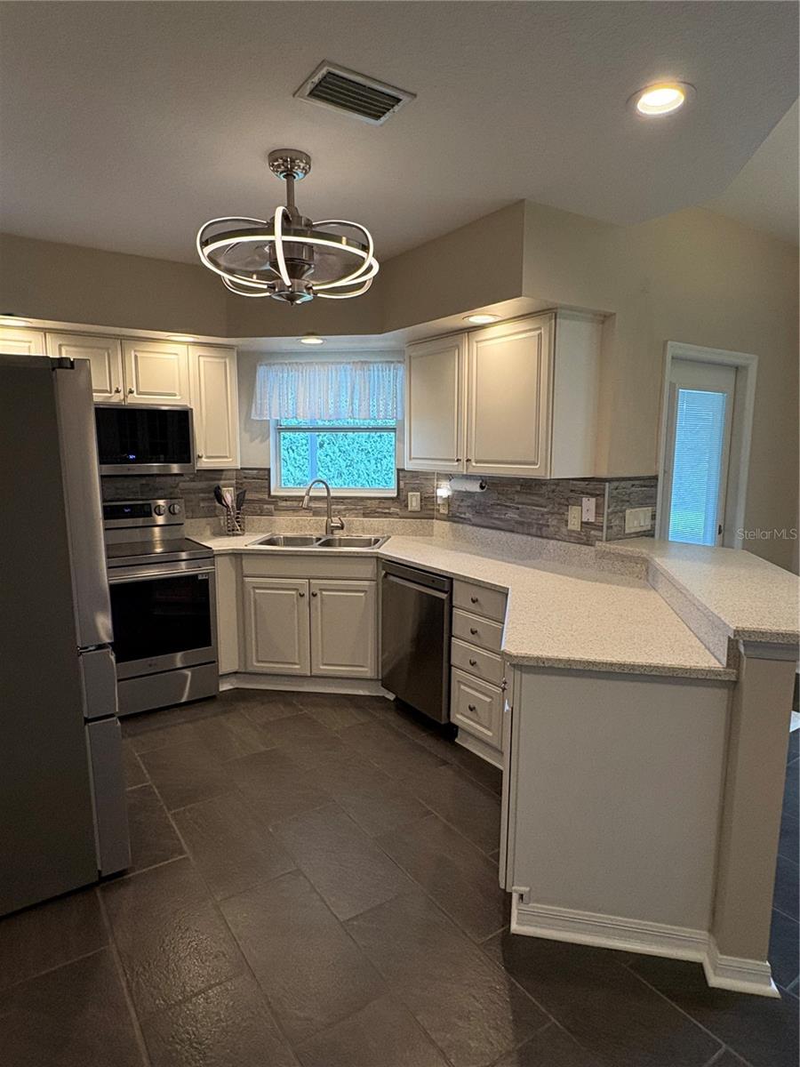 5 Canterbury Woods Property Photo 18