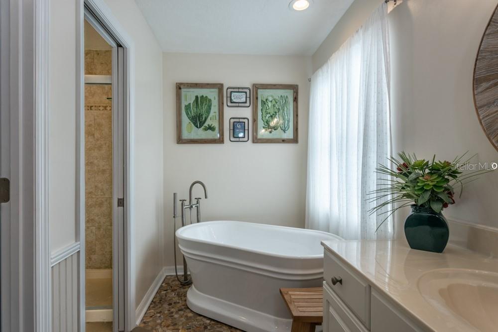 5 Canterbury Woods Property Photo 34