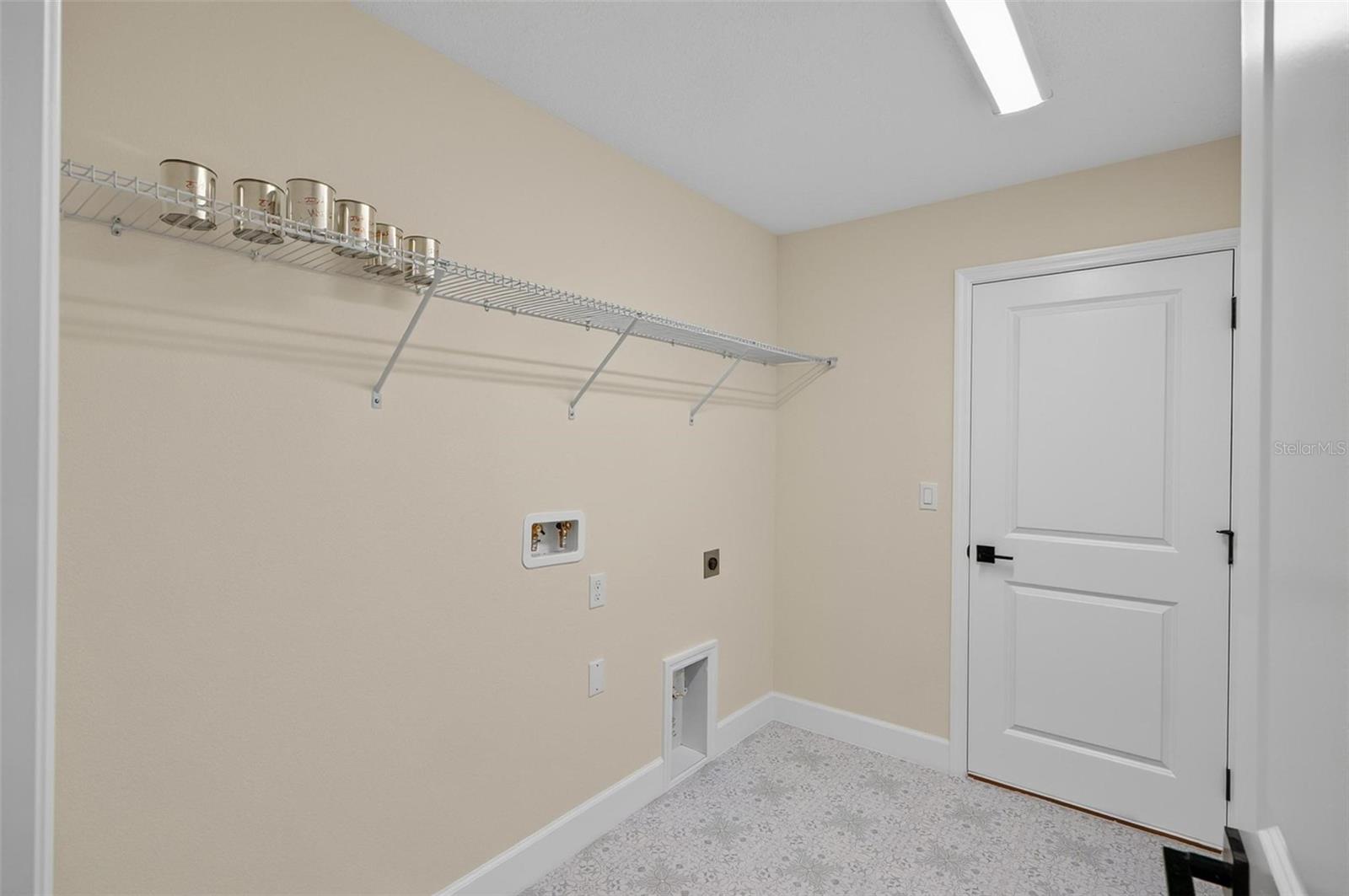 22 Eric Dr Property Photo 41