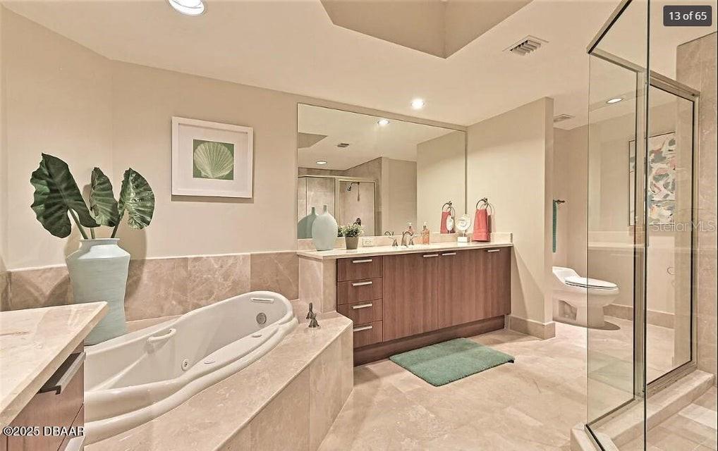 231 Riverside Dr #2206 Property Photo 11