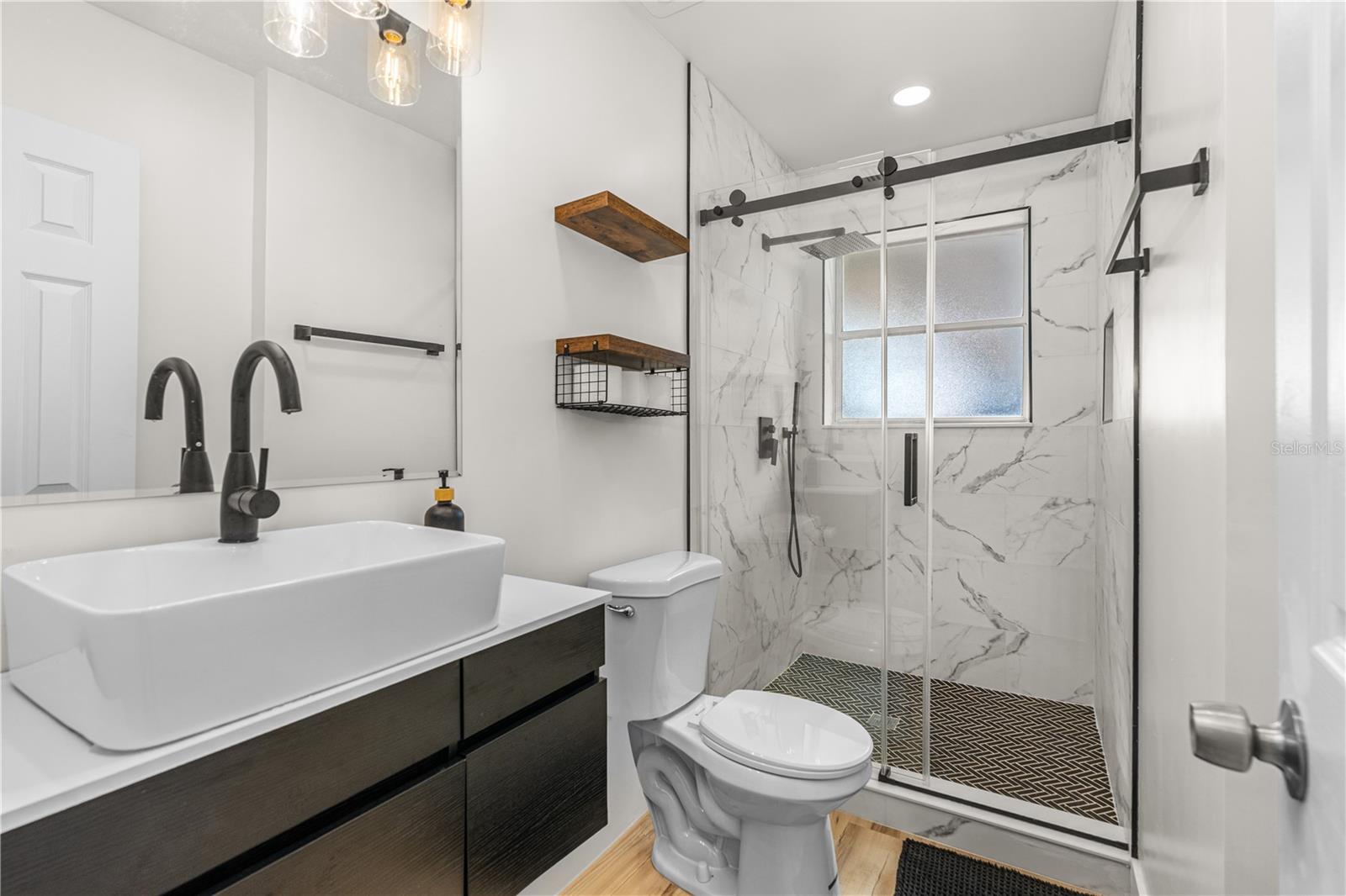 109 Standish Dr Property Photo 35