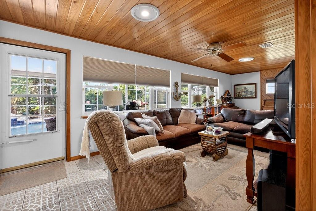 40 Franciscan Ln Property Photo 11