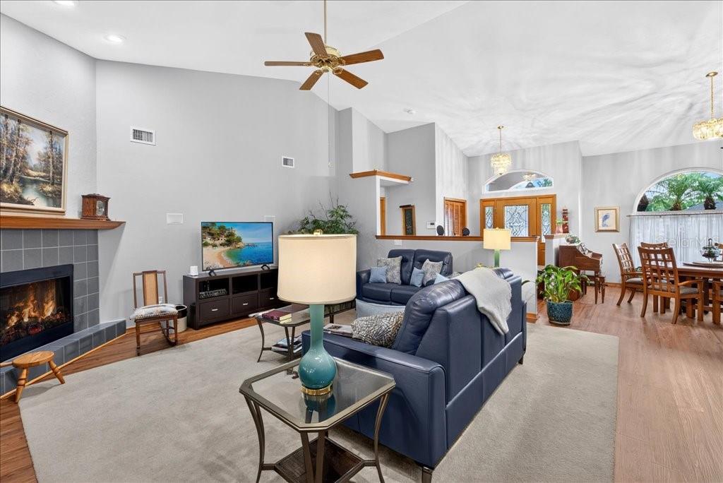 40 Franciscan Ln Property Photo 14