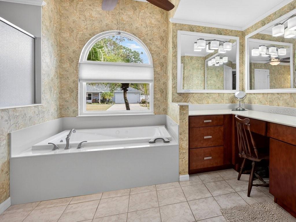 40 Franciscan Ln Property Photo 17