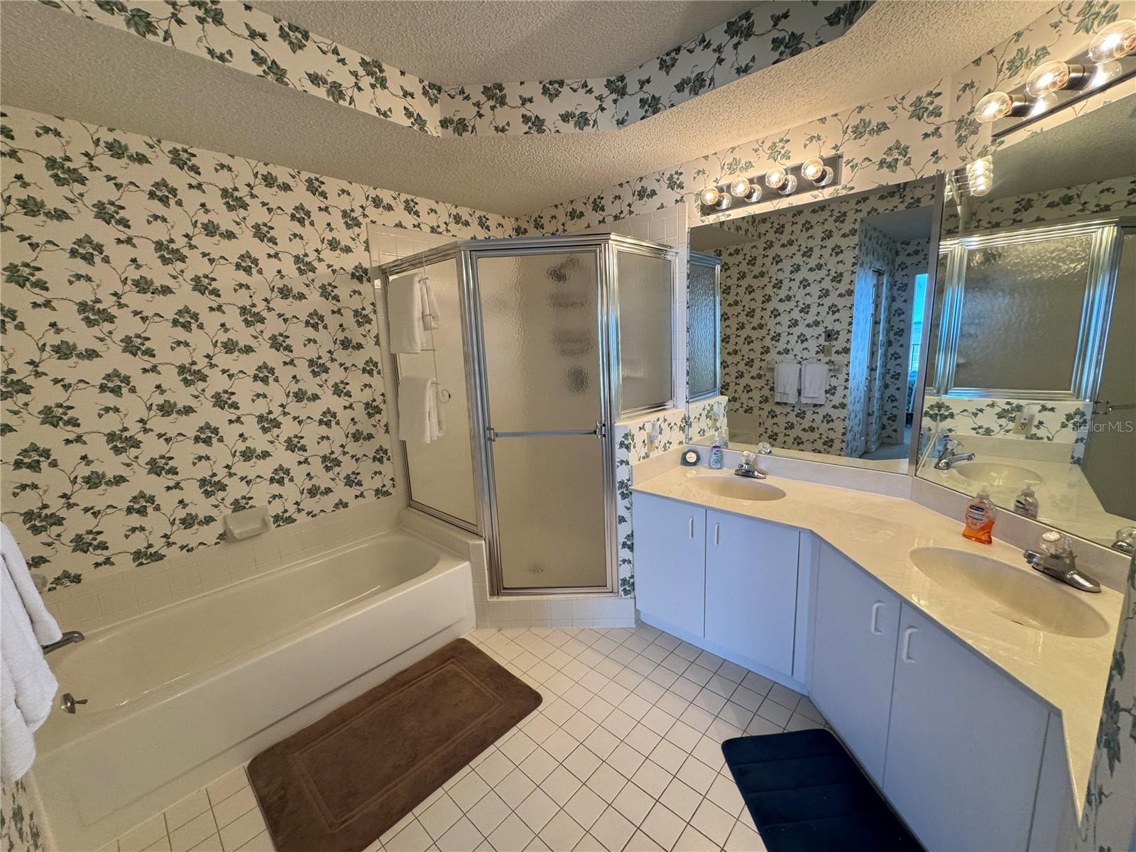 104 Surfview Dr #2504 Property Photo 8