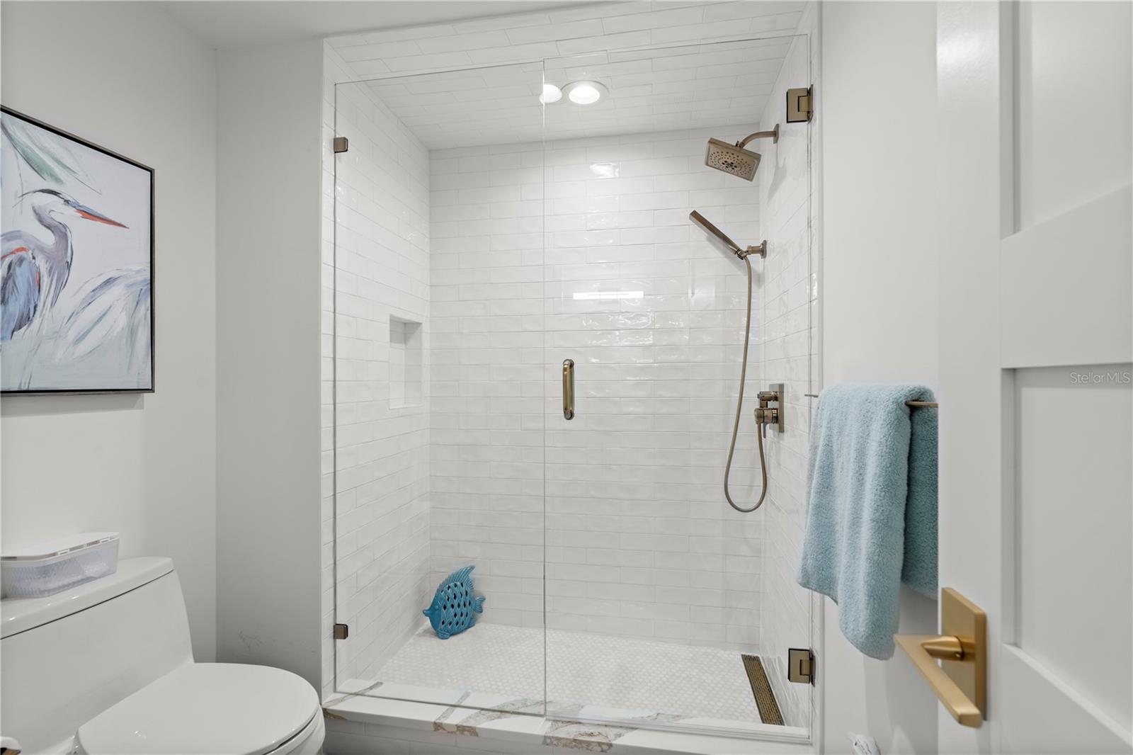 200 Ocean Crest Dr #312 Property Photo 50