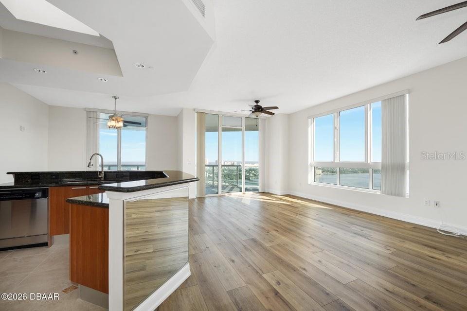 231 Riverside Dr #2601-1 Property Photo 12
