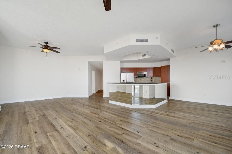 231 Riverside Dr #2601-1 Property Photo 30