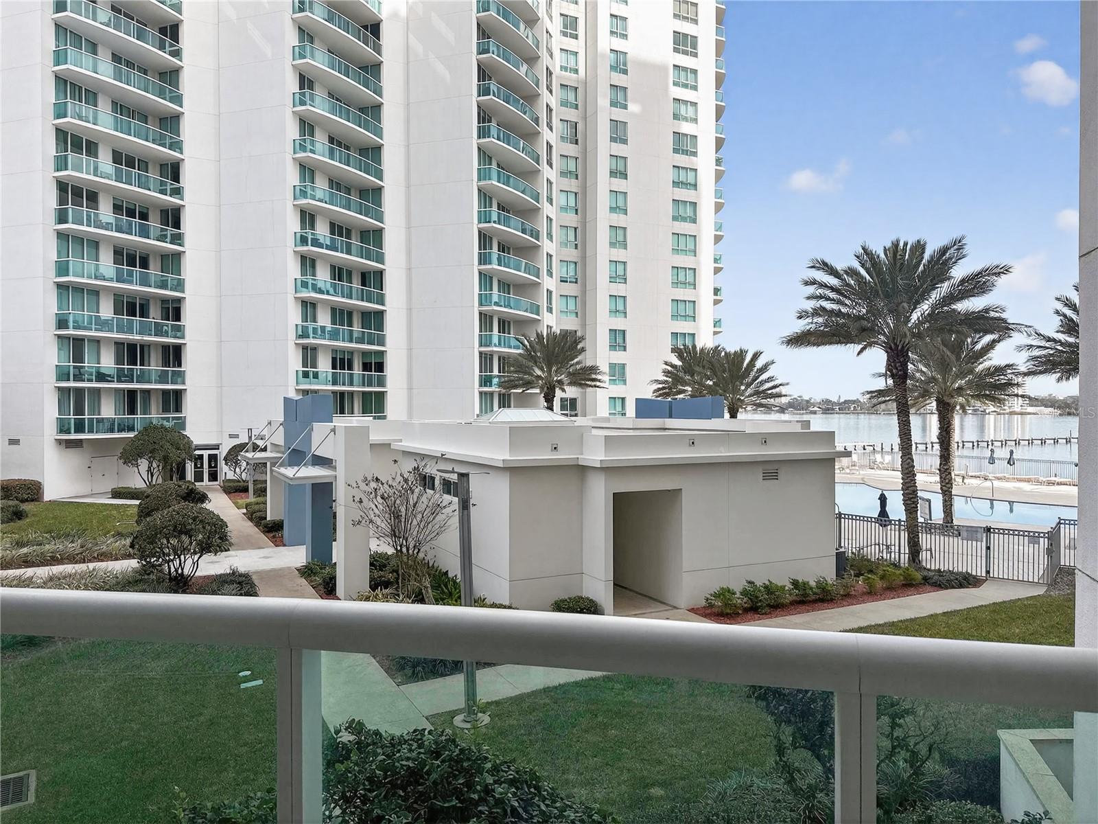 231 Riverside Dr #208-1 Property Photo 3
