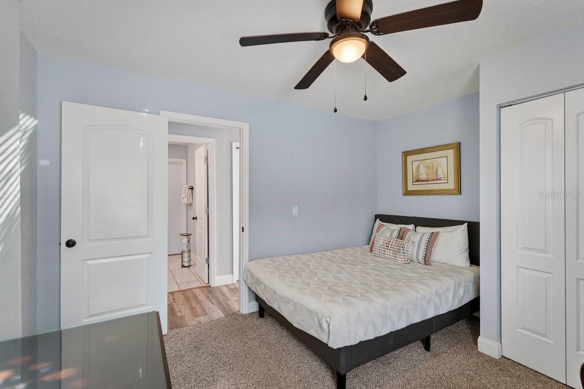 10 Fleming Ct Property Photo 32