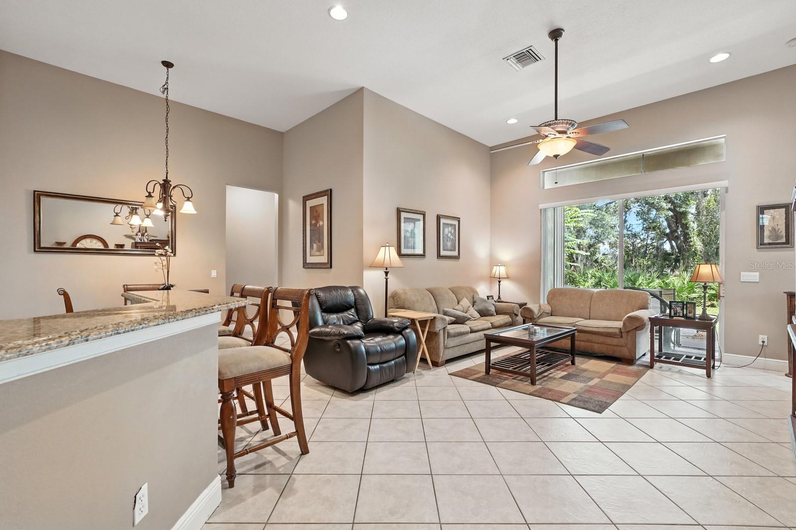 836 Wood Briar Loop Property Photo 8