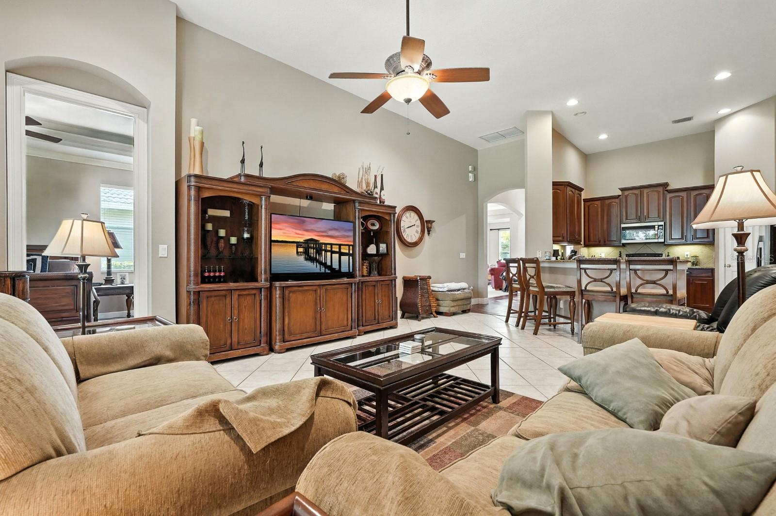836 Wood Briar Loop Property Photo 10