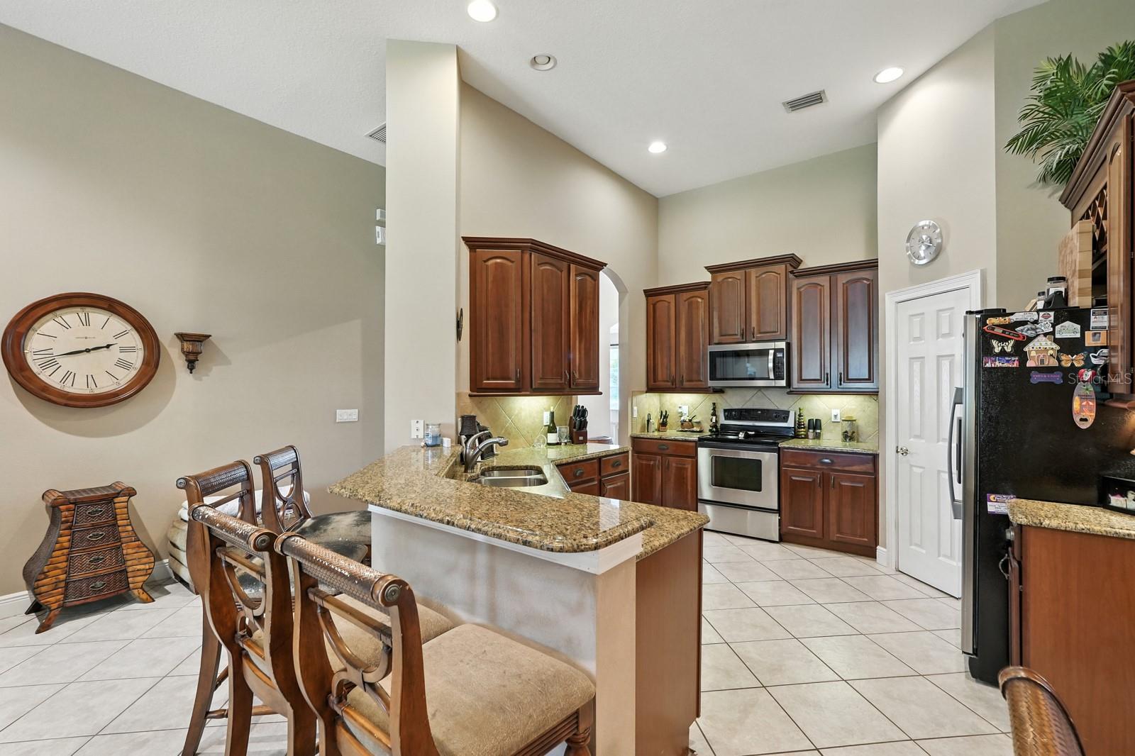 836 Wood Briar Loop Property Photo 12