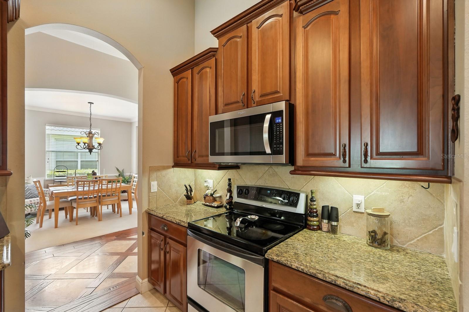 836 Wood Briar Loop Property Photo 15
