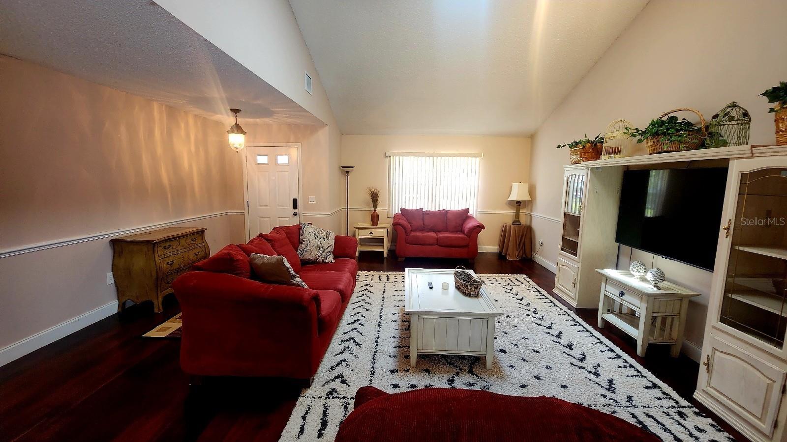 10 Blackfoot Ct Property Photo 3