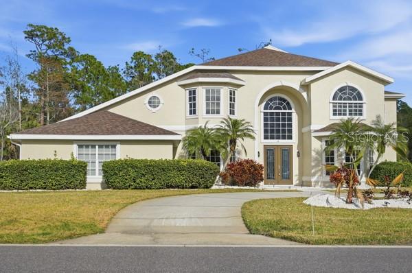 18 Foxfords Chase Property Photo 1