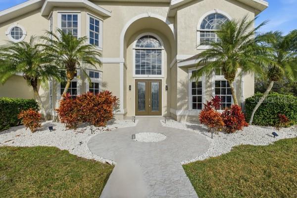 18 Foxfords Chase Property Photo 2