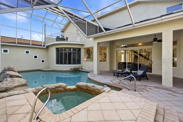 18 Foxfords Chase Property Photo 28