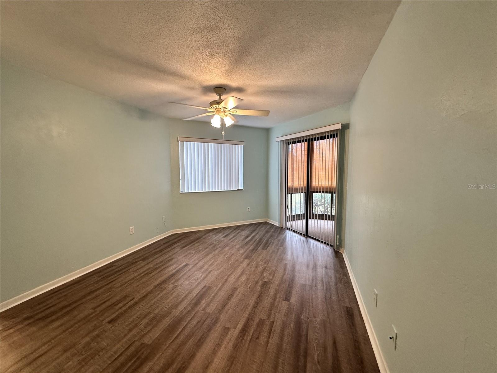 13 Surrey Ct #13 Property Photo 12