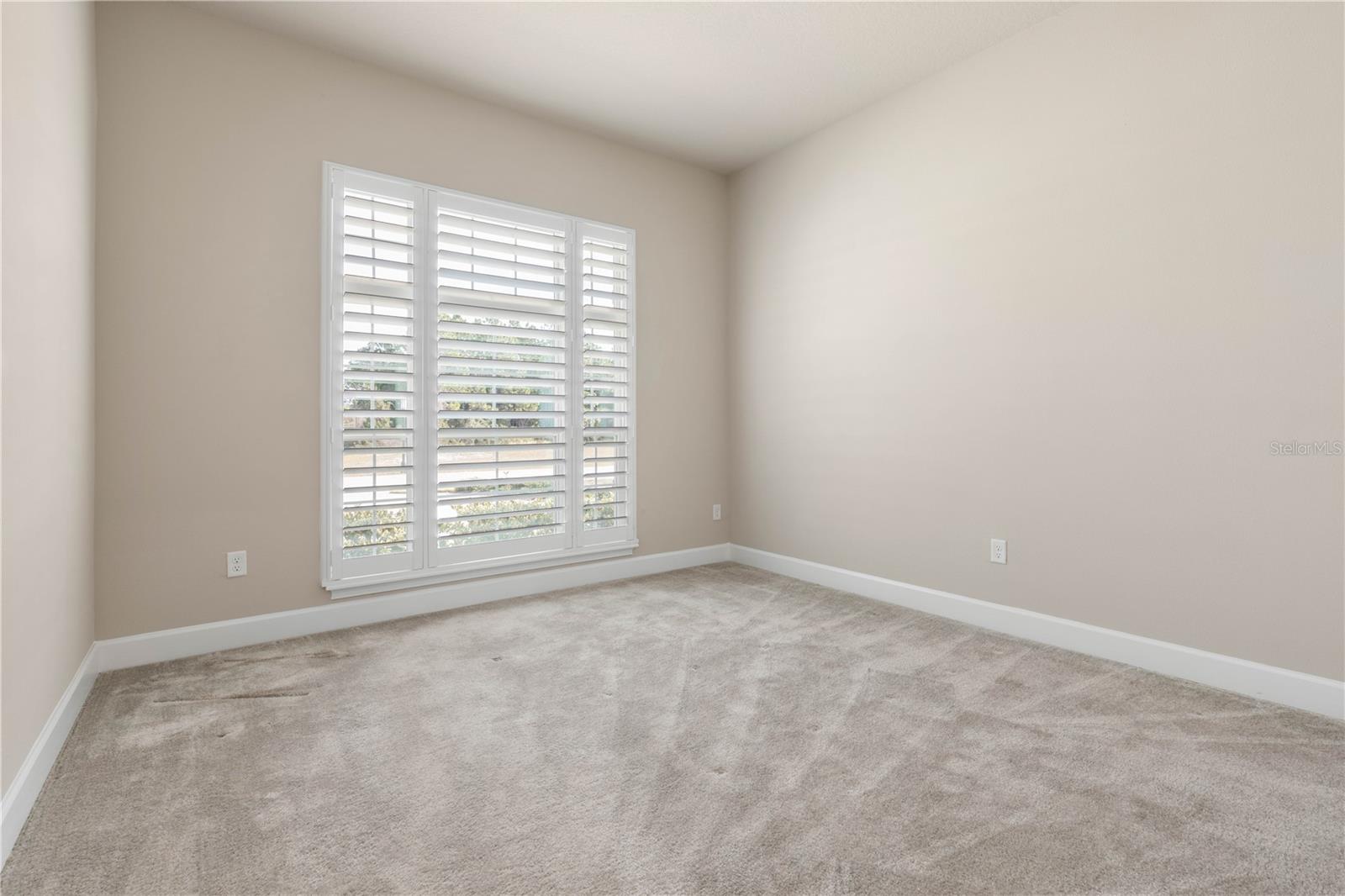 661 Mahogany Run Property Photo 15