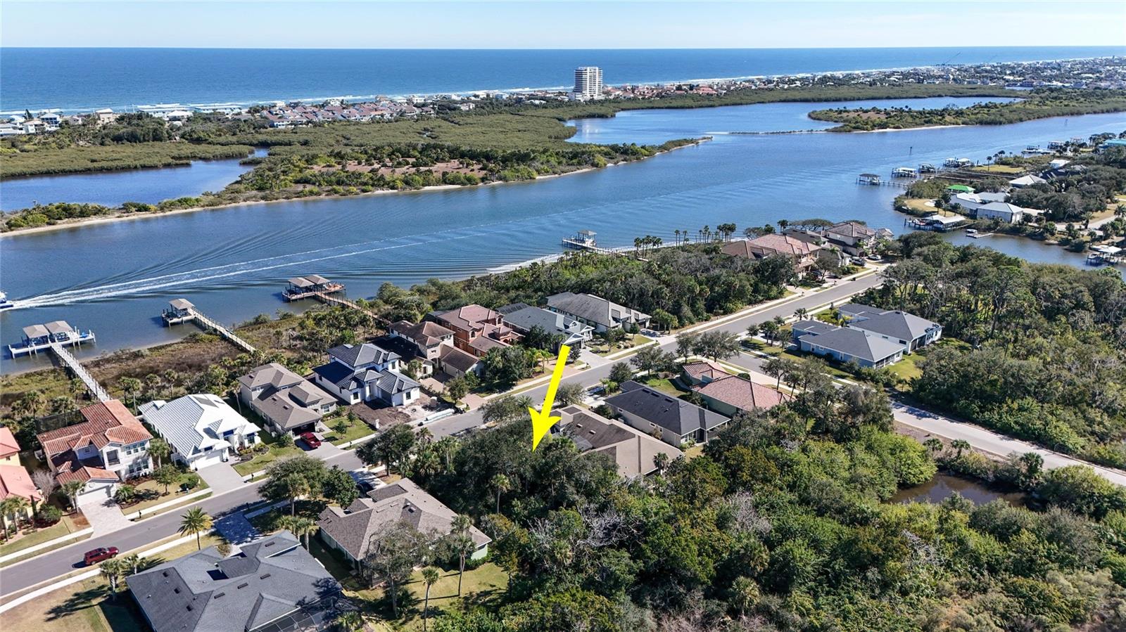 284 S Riverwalk Dr Property Photo 4