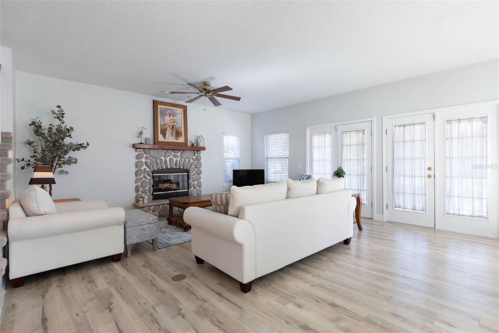 252 Gull Circle Property Photo 13