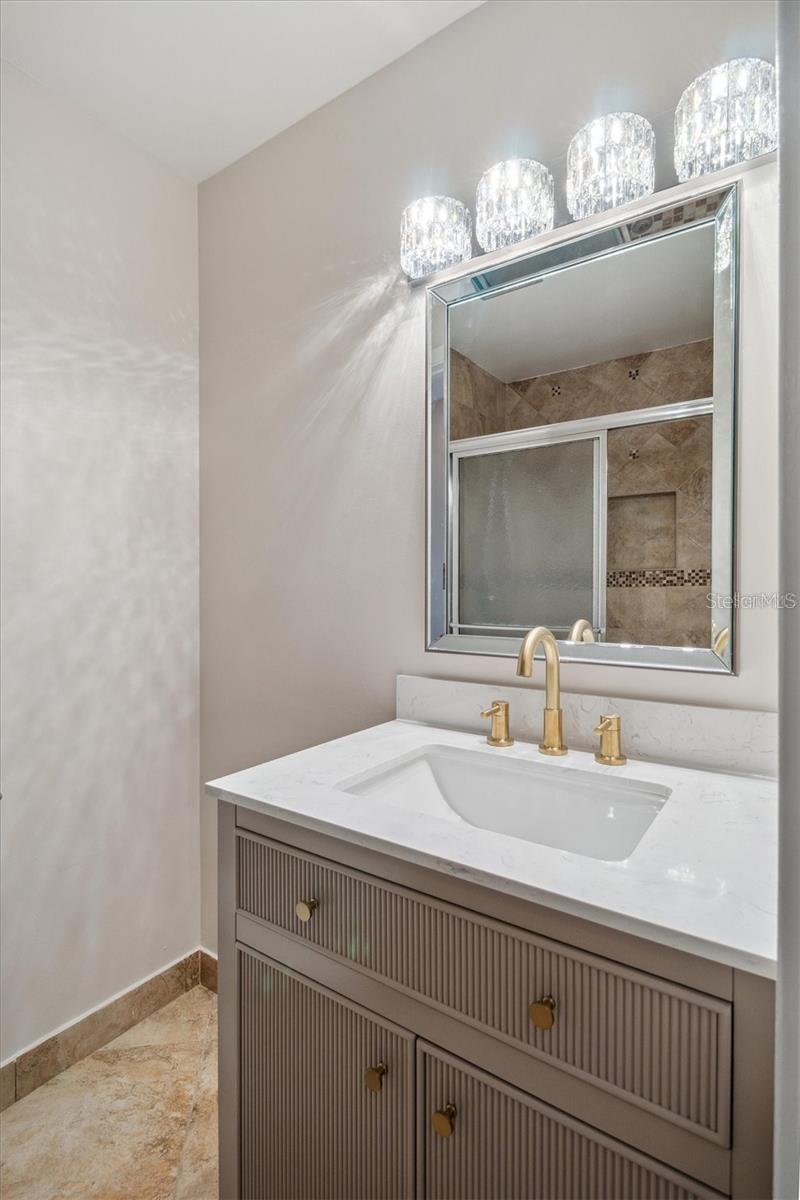 44 Club House Dr #105 Property Photo 16