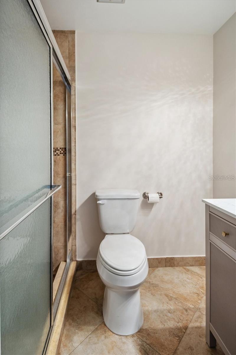 44 Club House Dr #105 Property Photo 18
