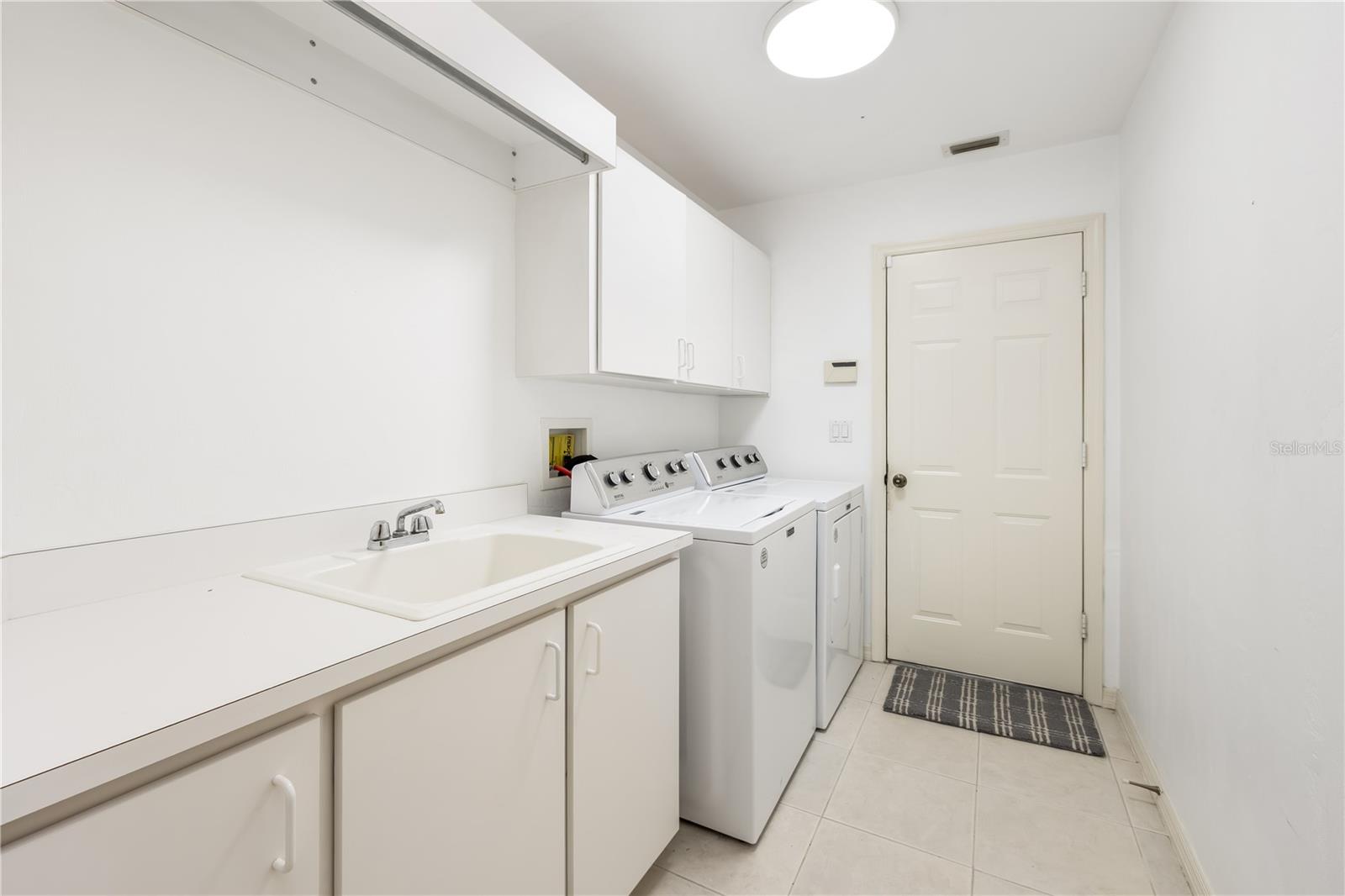 9 Sherrington Dr Property Photo 25