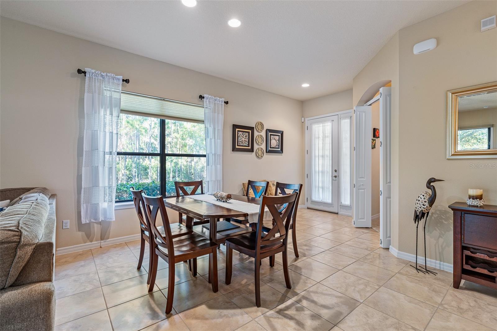 1000 Kilkenny Ln Property Photo 5