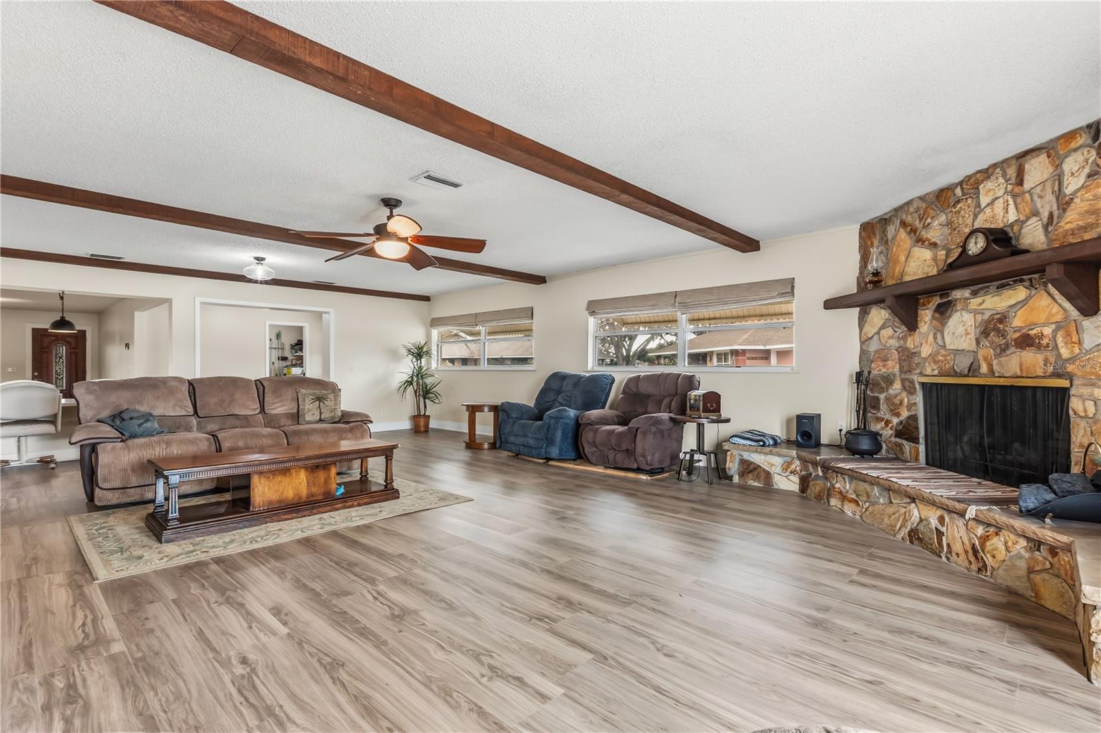 9909 Jacaranda Ave Property Photo 13