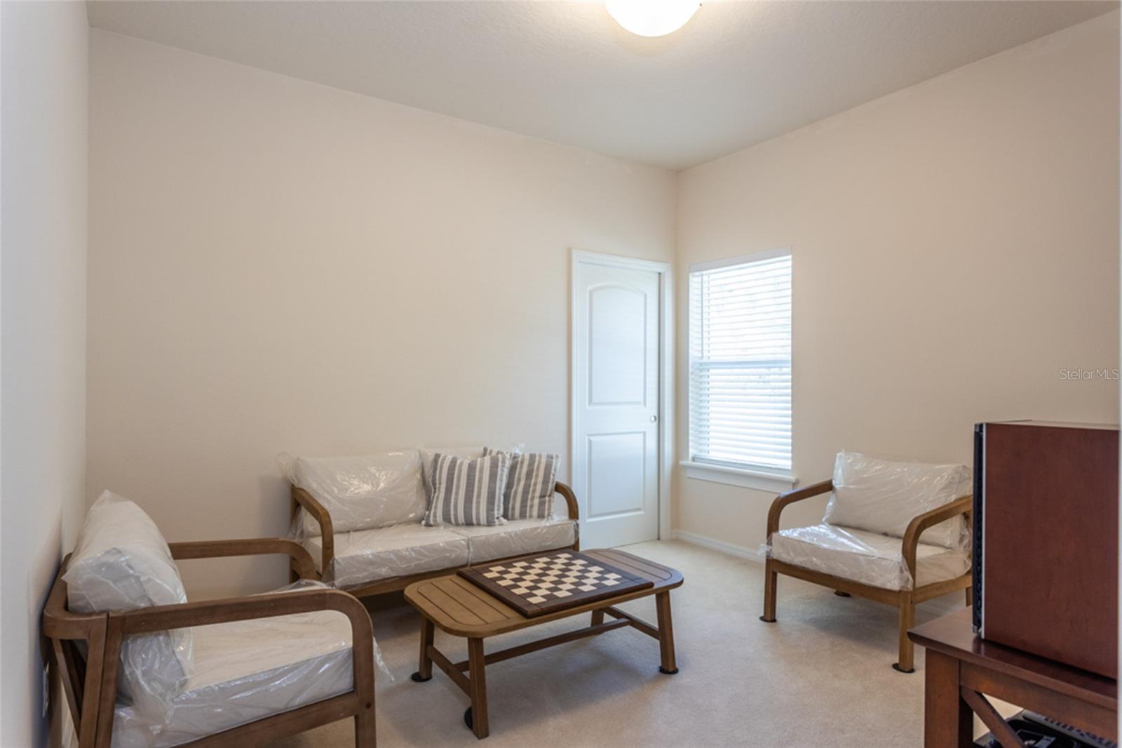 1591 Lambert Ave Property Photo 21