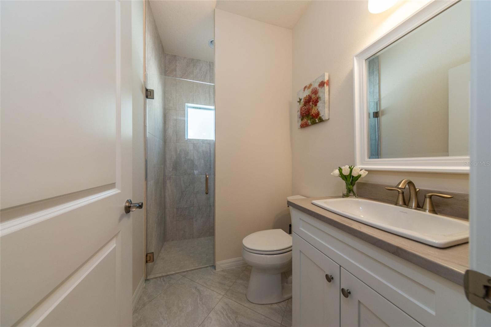 1591 Lambert Ave Property Photo 23
