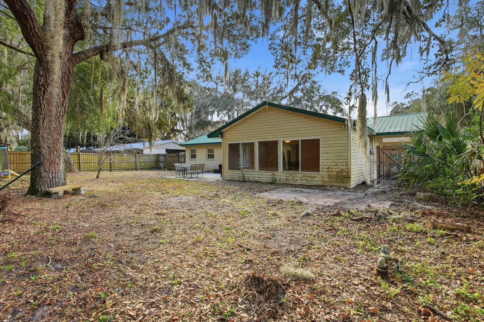 133 Crestwood Ave Property Photo 31