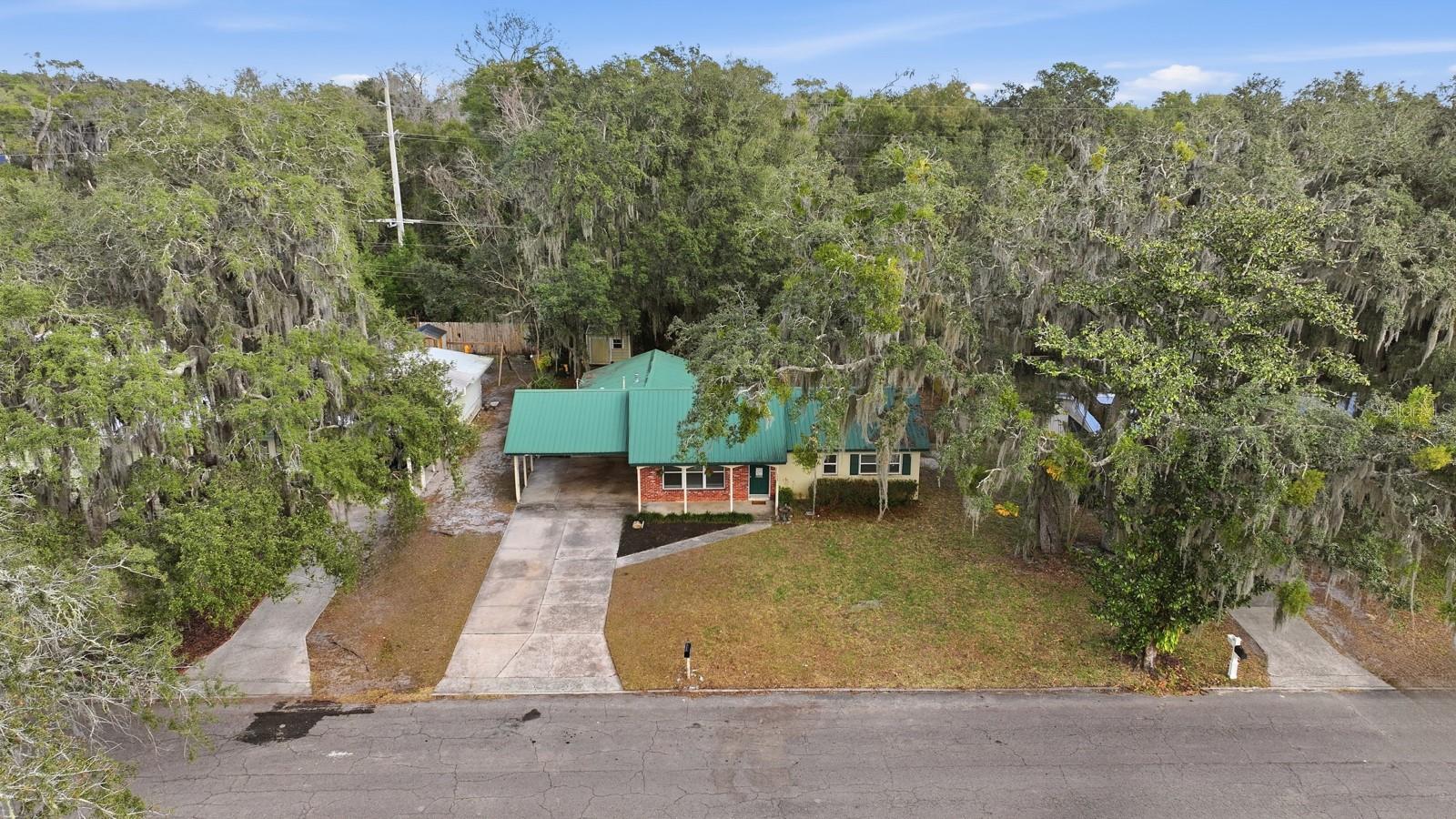 133 Crestwood Ave Property Photo 37