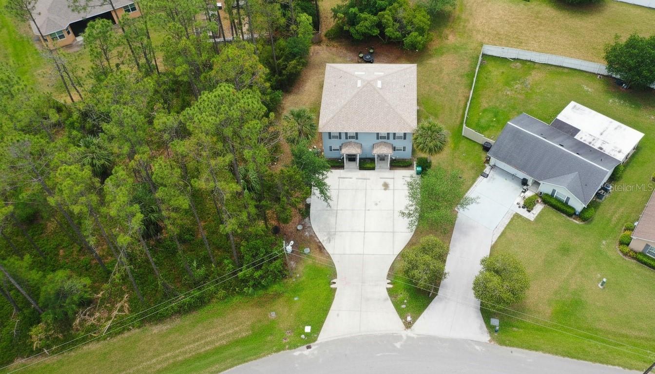 23 Regent Ln #a&b Property Photo 6
