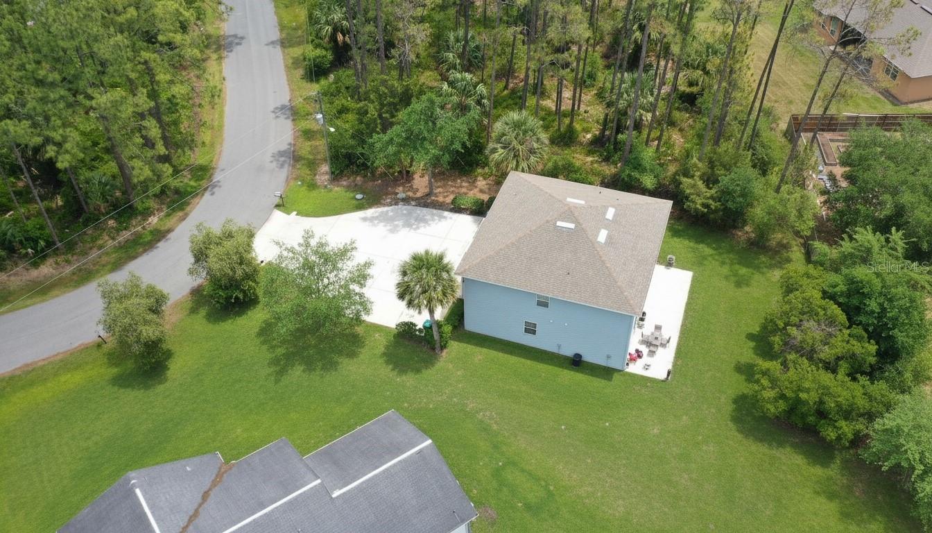 23 Regent Ln #a&b Property Photo 7