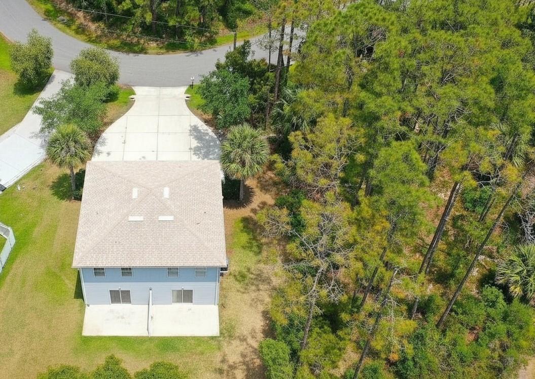 23 Regent Ln #a&b Property Photo 8