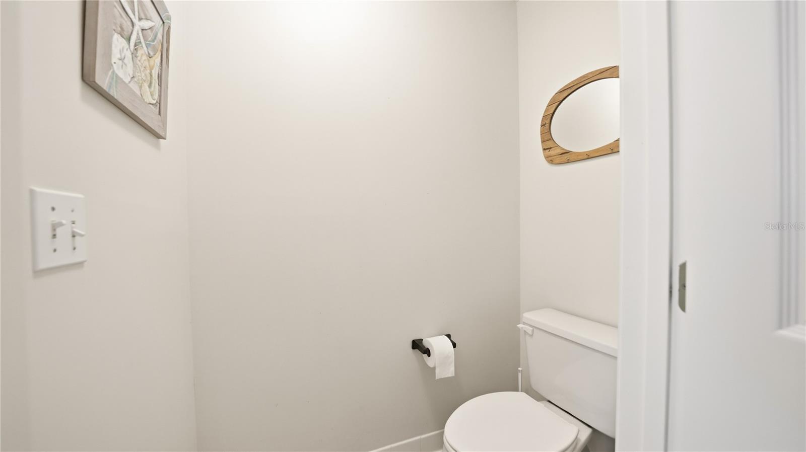 705 Augusta Cir #705 Property Photo 24