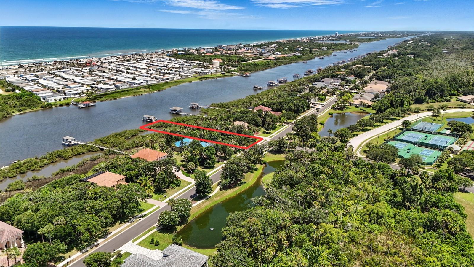 2 N Riverwalk Dr Property Photo 4