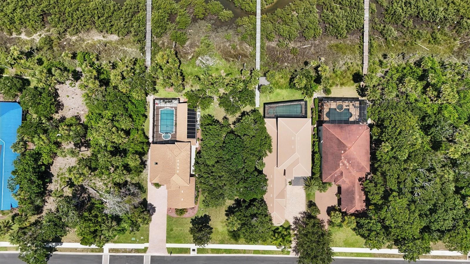 2 N Riverwalk Dr Property Photo 9
