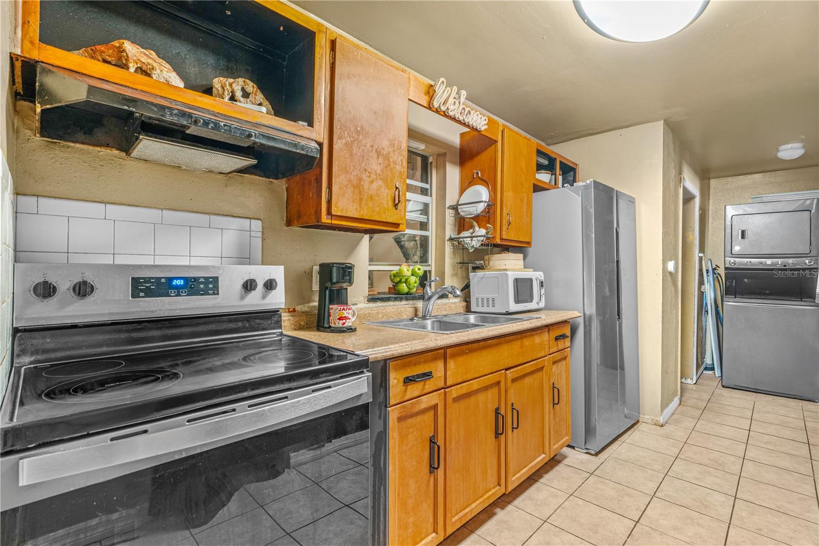 808 Kathy St Property Photo 5