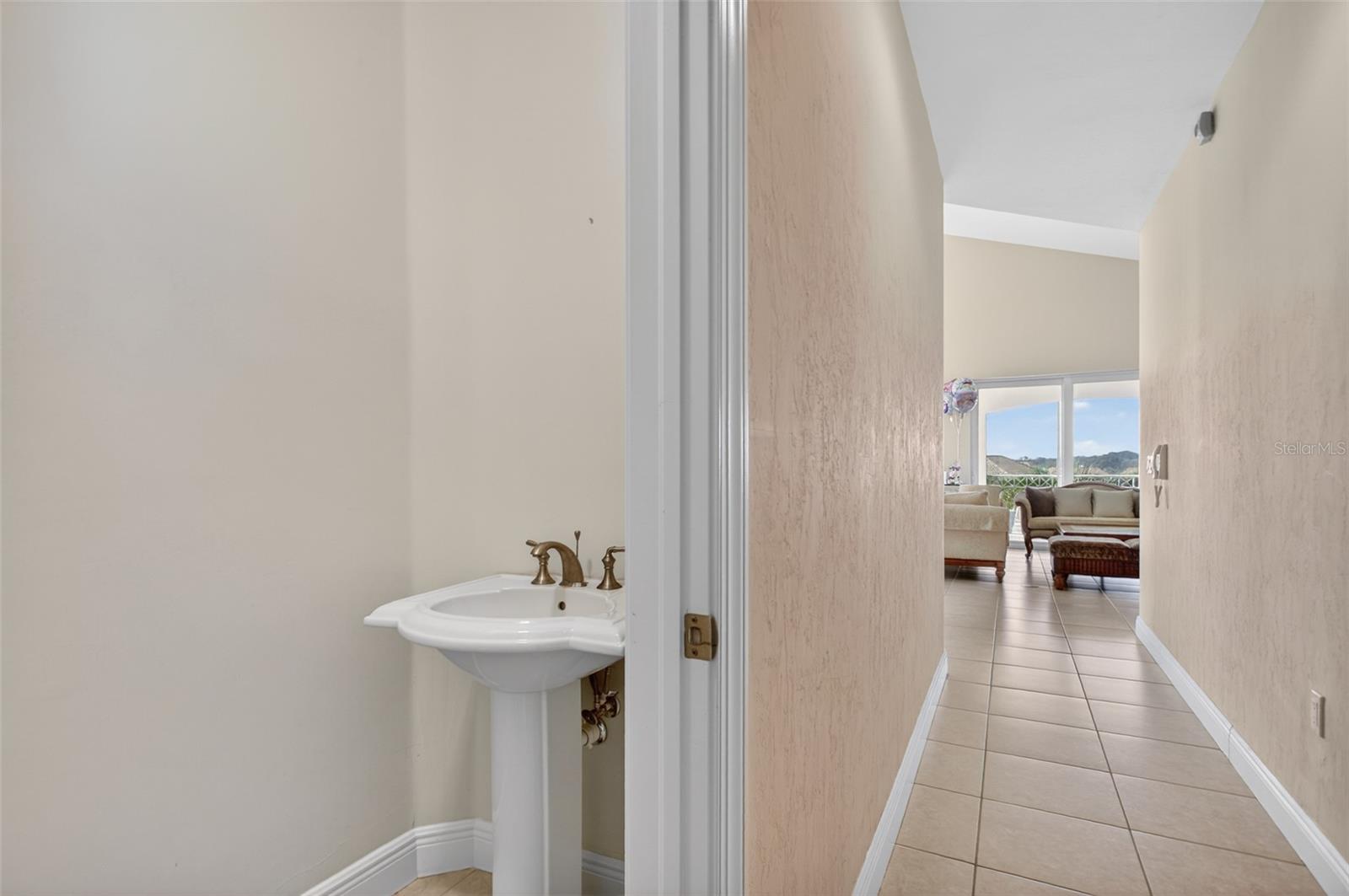 160 Avenue De La Mer #1903 Property Photo 13