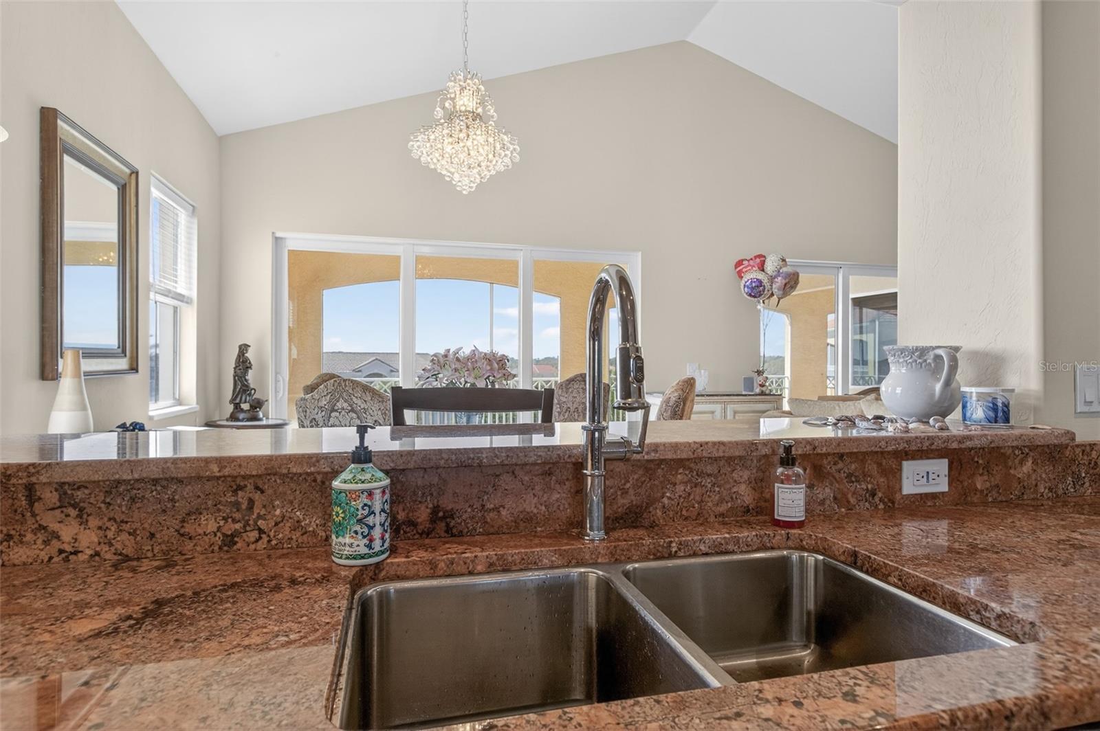 160 Avenue De La Mer #1903 Property Photo 37