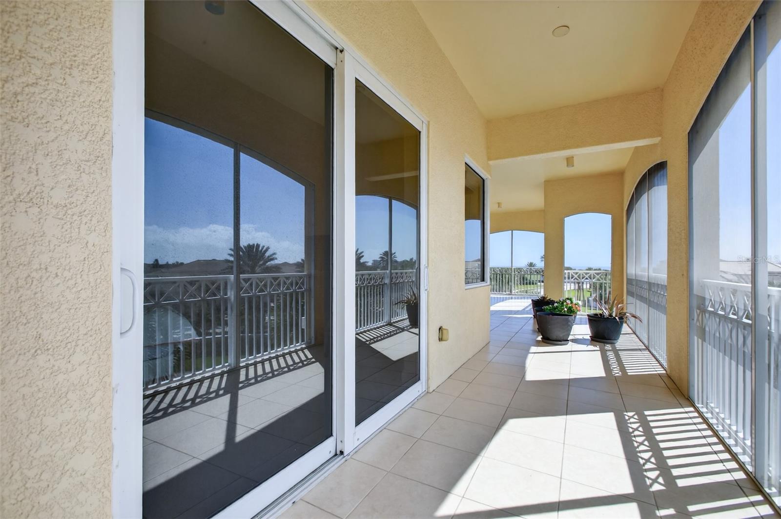 160 Avenue De La Mer #1903 Property Photo 57