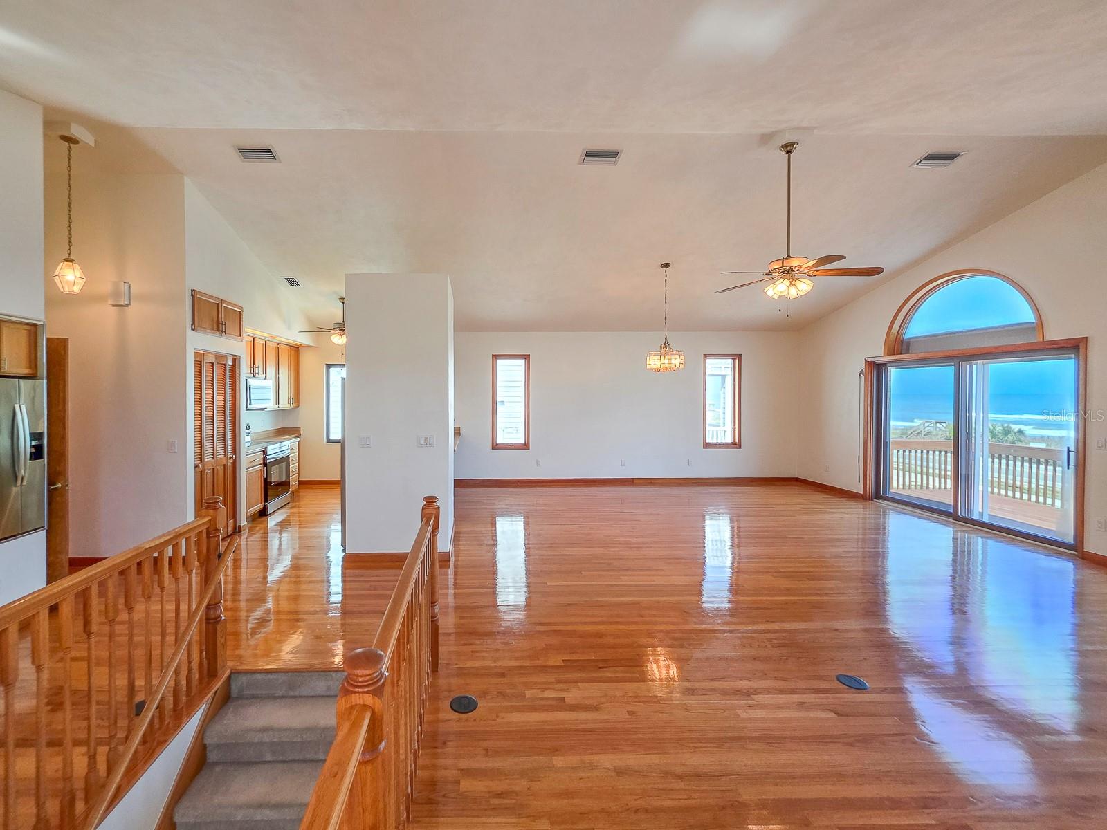 2652 S Ocean Shore Blvd Property Photo 7